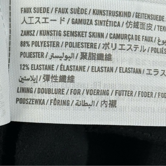 Abercrombie Women’s Faux Suede‎ Black Mini Skirt with Belt Size XS - Picture 10 of 10